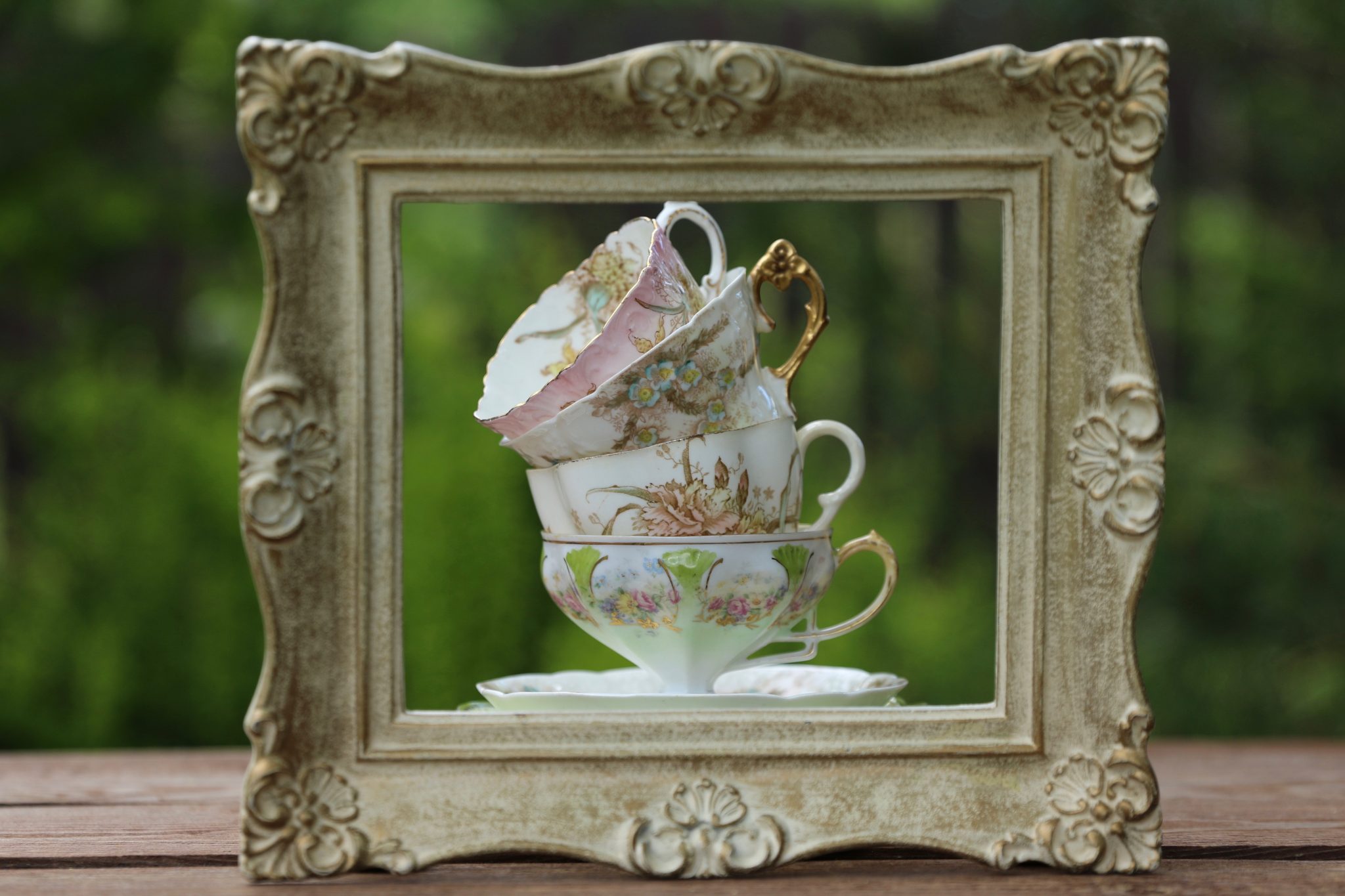 How To Buy Vintage China OnlineWhat You Need To Know