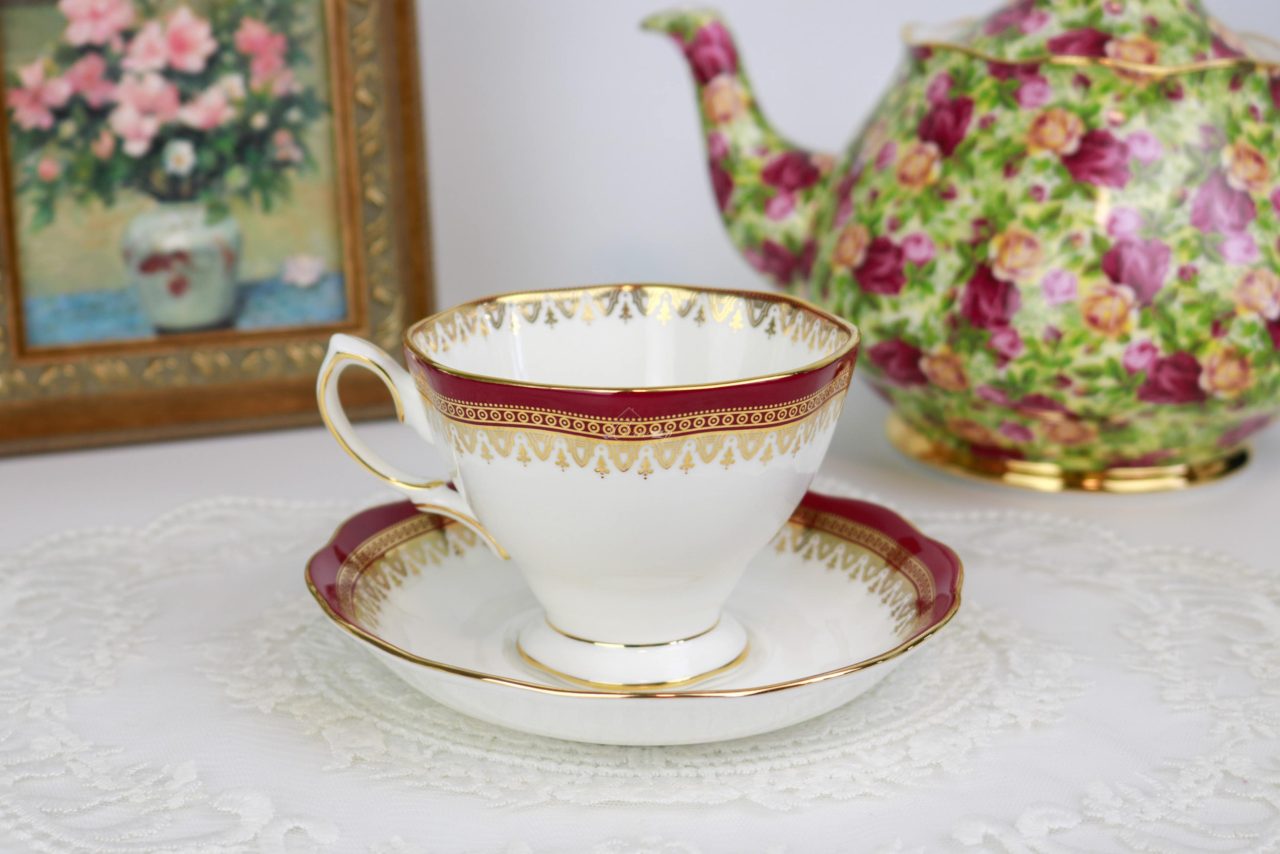 Royal Albert 100 Years Collection 1980s Holyrood Teacup and Saucer
