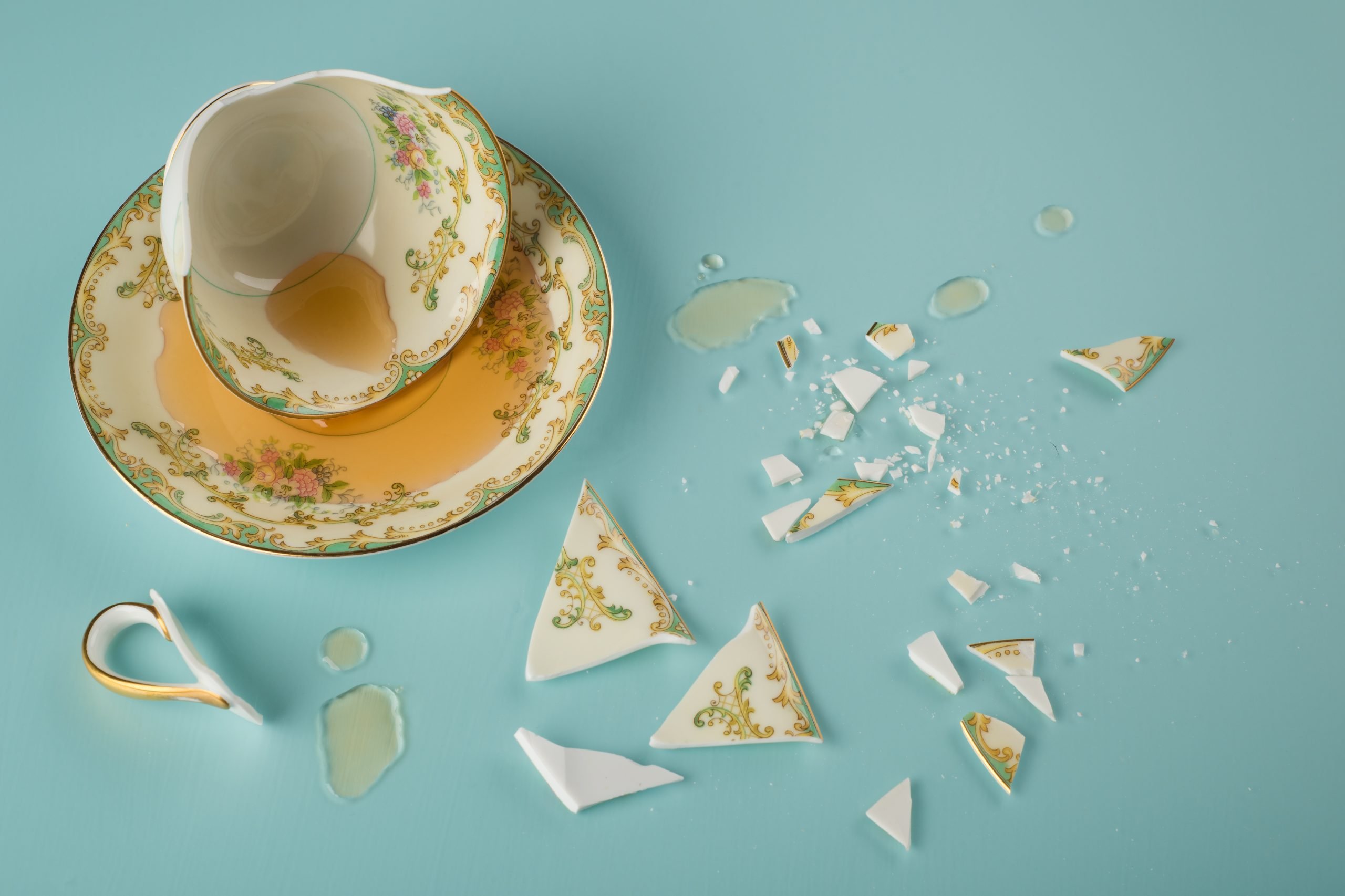 All You Need To Know About Crazing in Fine China